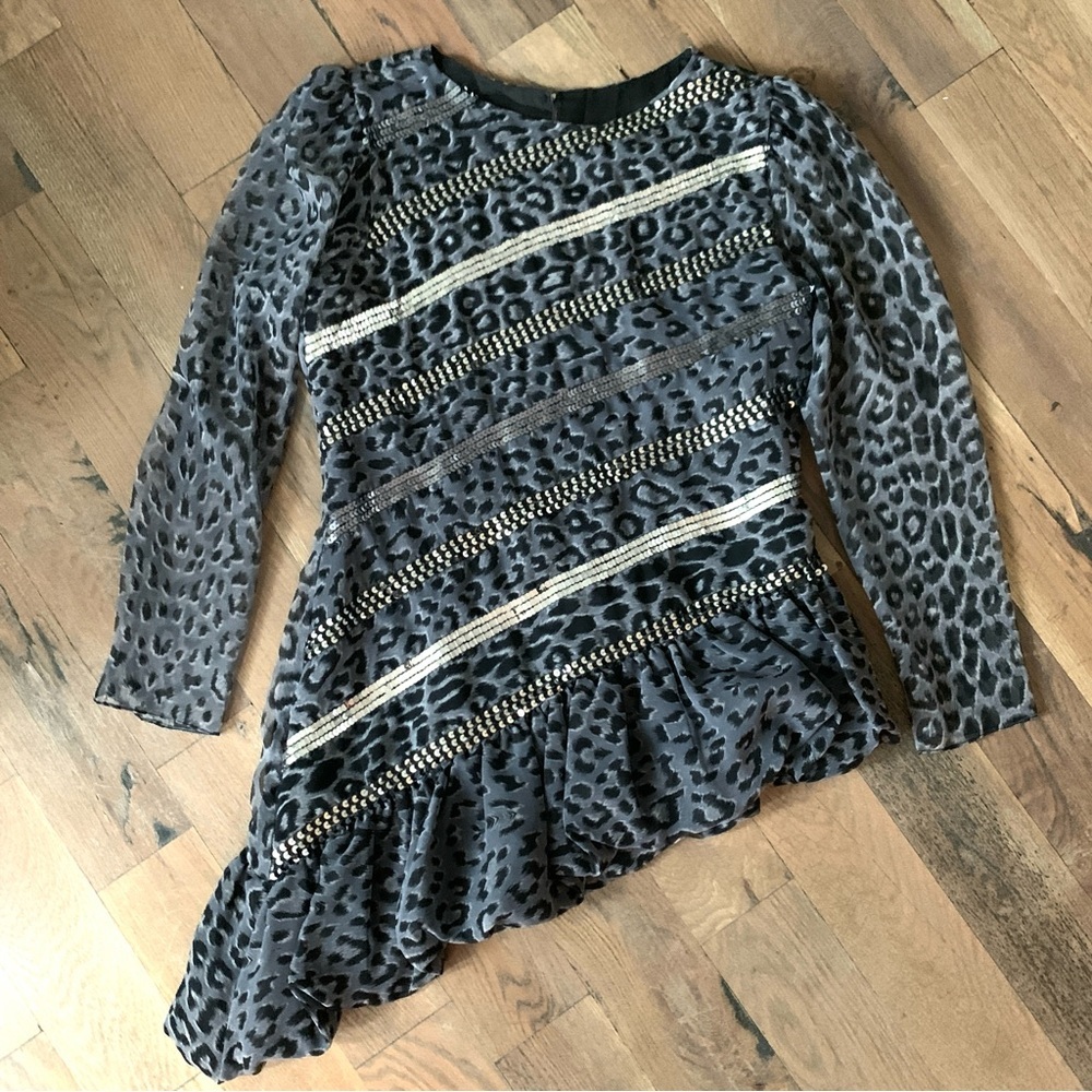 Pat Richard’s Lord &Taylor Animal Print Asymmetrical Blouse Top Size Med…